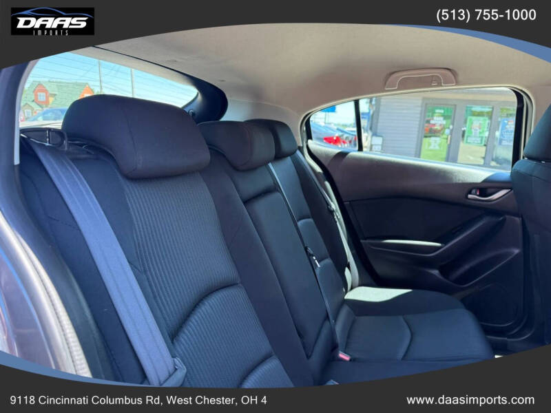 2016 Mazda MAZDA3 i Sport