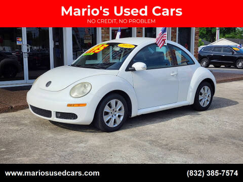 2009 Volkswagen New Beetle for sale at Mario's Used Cars - South Houston Location in South Houston TX