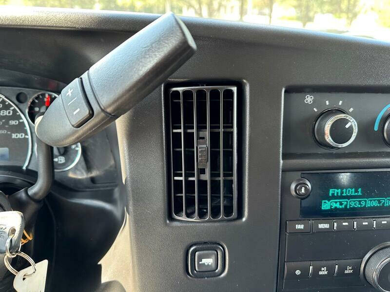 2016 Chevrolet Express 2500