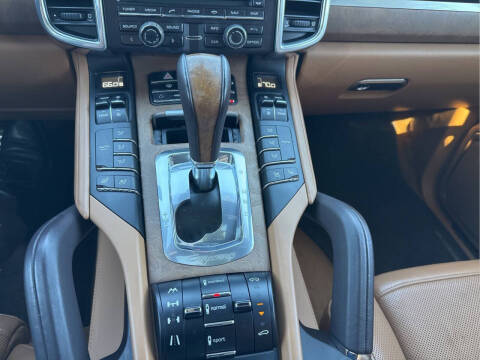 2012 Porsche Cayenne S