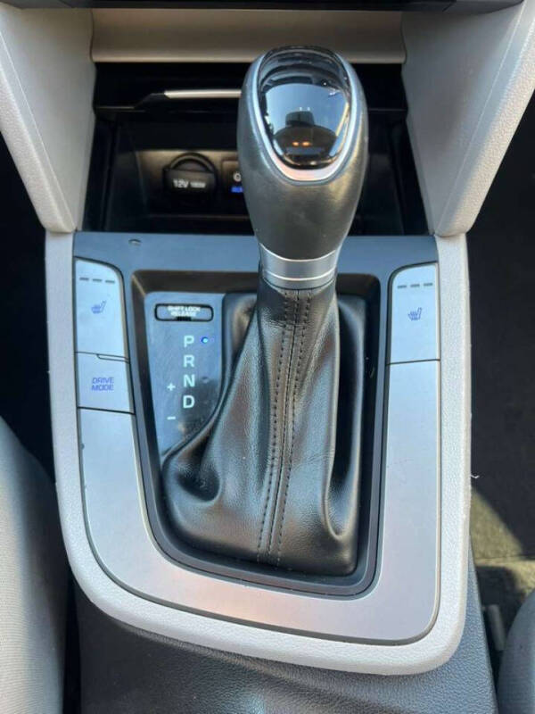 2018 Hyundai Elantra Limited