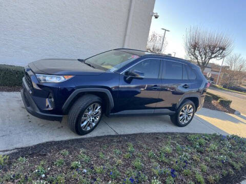 2020 Toyota RAV4 XLE Premium