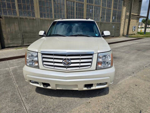 2004 Cadillac Escalade
