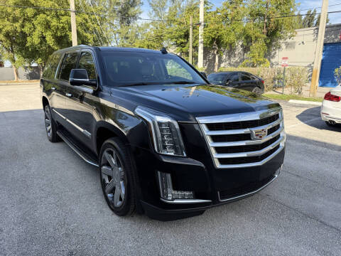 2017 Cadillac Escalade ESV Luxury