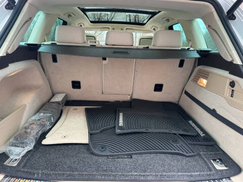 2013 Volkswagen Touareg VR6 Sport