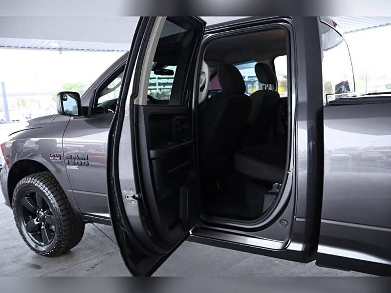 2019 RAM 1500 Classic Tradesman