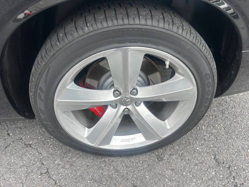 2009 Dodge Challenger SRT8