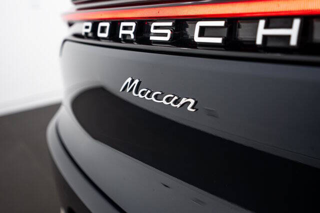 2021 Porsche Macan