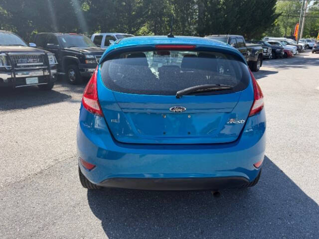 2013 Ford Fiesta SE