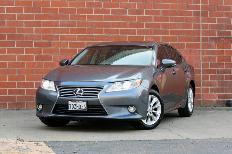 2014 Lexus ES 300h