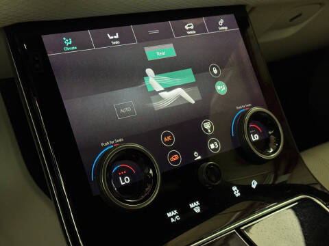 2019 Land Rover Range Rover Velar P250 R-Dynamic SE