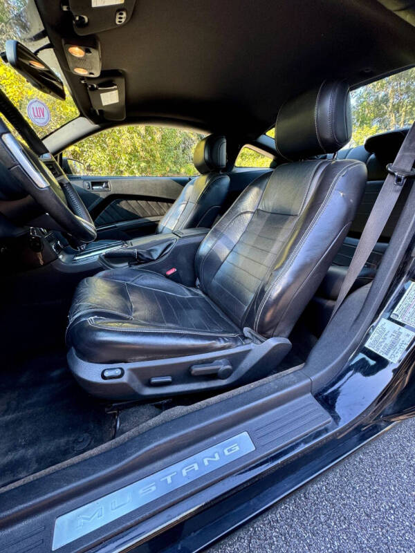 2014 Ford Mustang V6 Premium