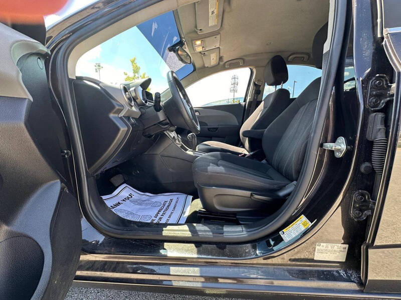 2014 Chevrolet Sonic LT Auto