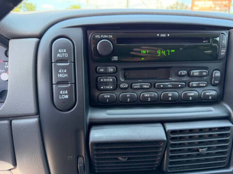 2003 Ford Explorer XLS