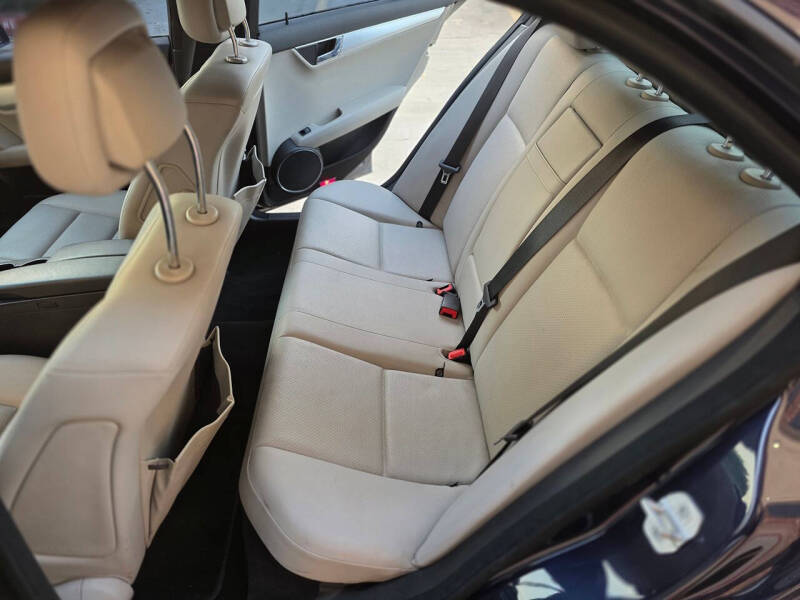 2010 Mercedes-Benz C-Class C 300 Sport