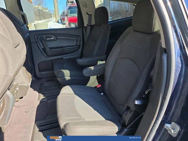 2011 Chevrolet Traverse LT