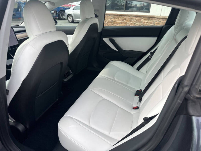 2020 Tesla Model 3 Performance