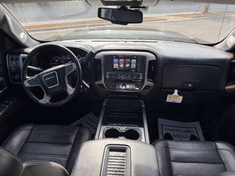 2018 GMC Sierra 2500HD Denali