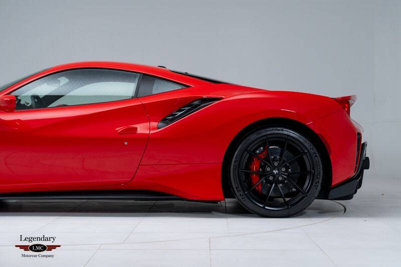 2019 Ferrari 488 Pista