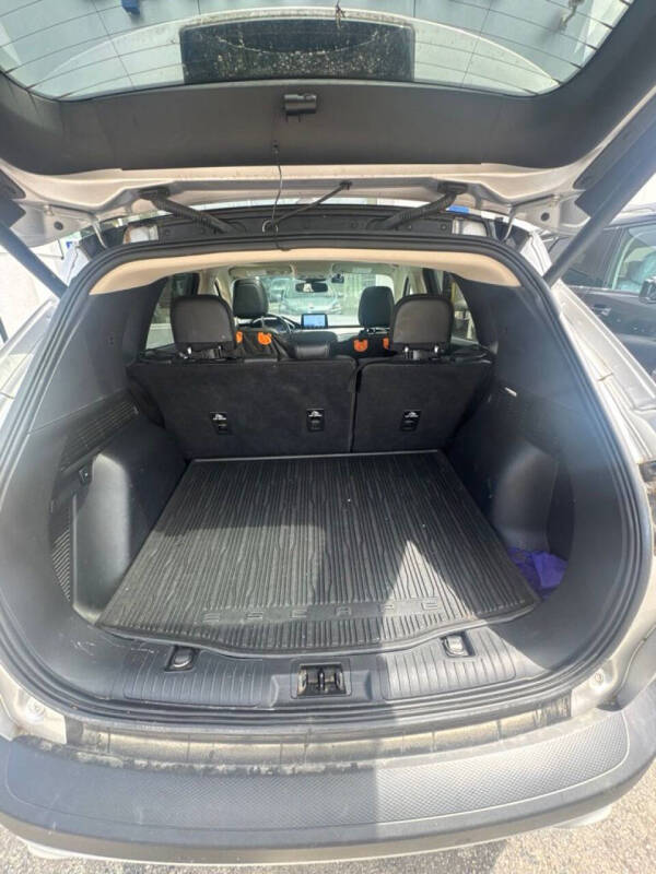 2020 Ford Escape Hybrid Titanium