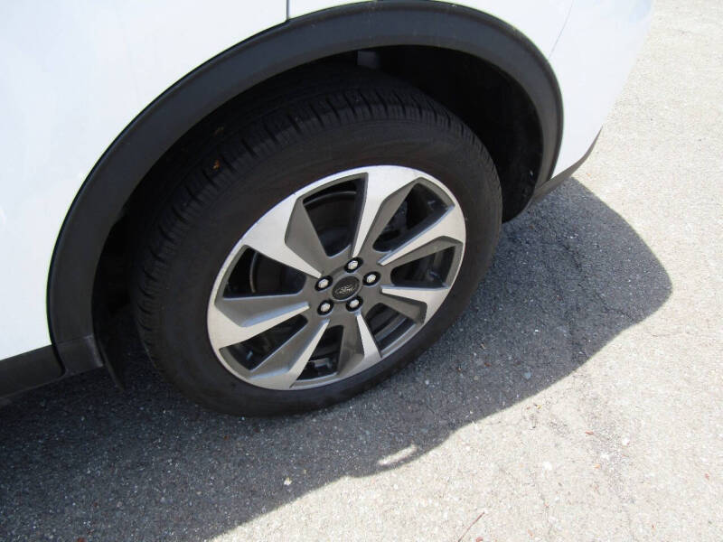 2024 Ford Escape Platinum