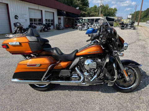 2014 Harley-Davidson FLHTK - for sale at Dark Horse Motorcycles in Gaffney SC