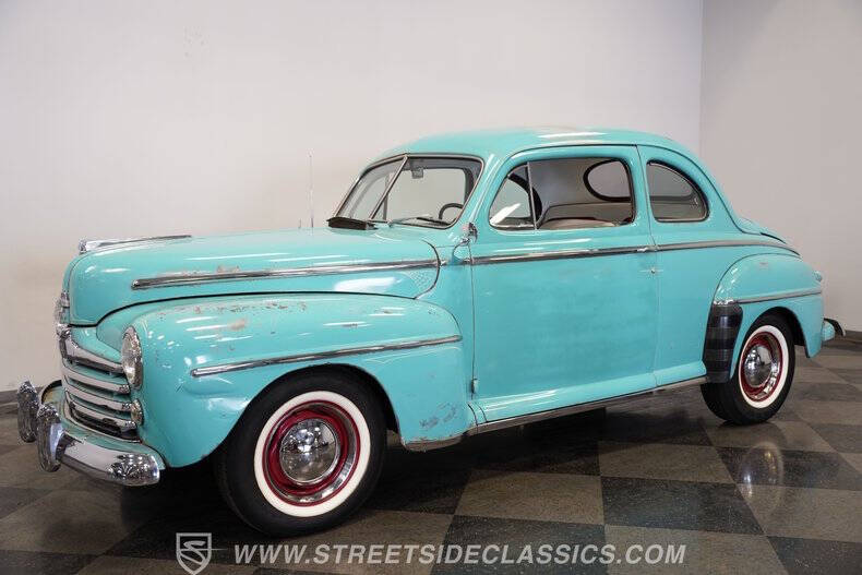1948 Ford Deluxe
