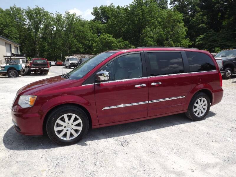 2012 Chrysler Town and Country for sale at Country Side Auto Sales in East Berlin PA