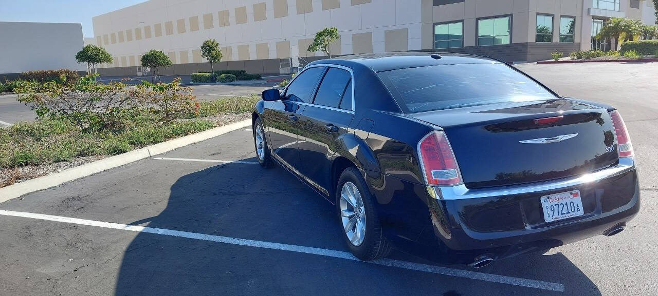 2014 Chrysler 300 for sale at Best Way Auto in San Diego, CA