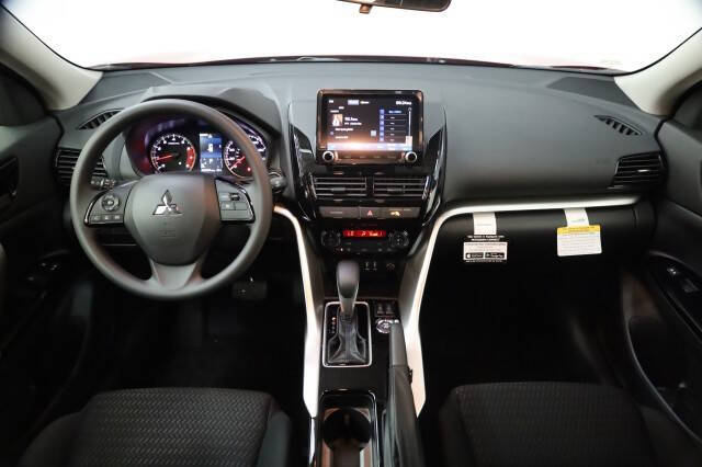 2026 Mitsubishi Eclipse Cross LE