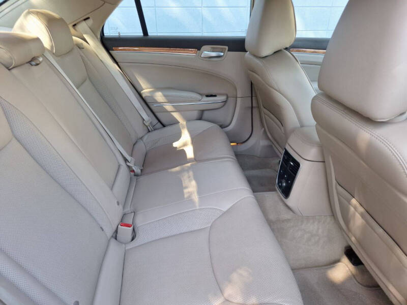 2013 Chrysler 300 C