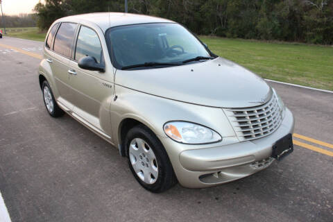 2005 Chrysler PT Cruiser for sale at Clear Lake Auto World in League City TX
