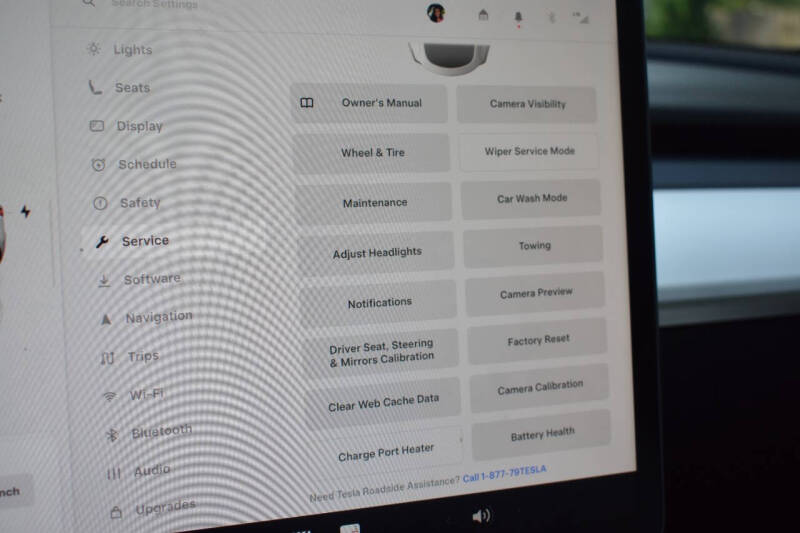2023 Tesla Model Y Long Range - Photo 29