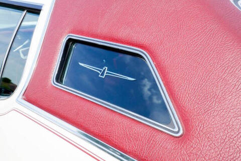 1976 Ford Thunderbird