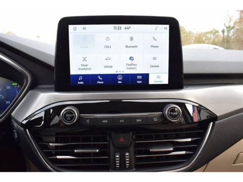 2022 Ford Escape Plug-In Hybrid Titanium