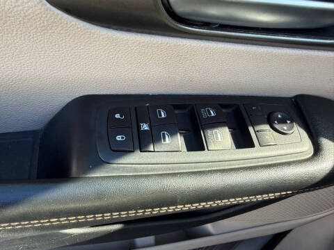 2020 Chrysler Pacifica Touring L