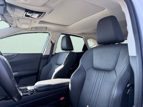 2024 Lexus NX 350h Premium