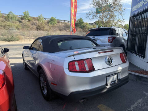 2012 Ford Mustang V6