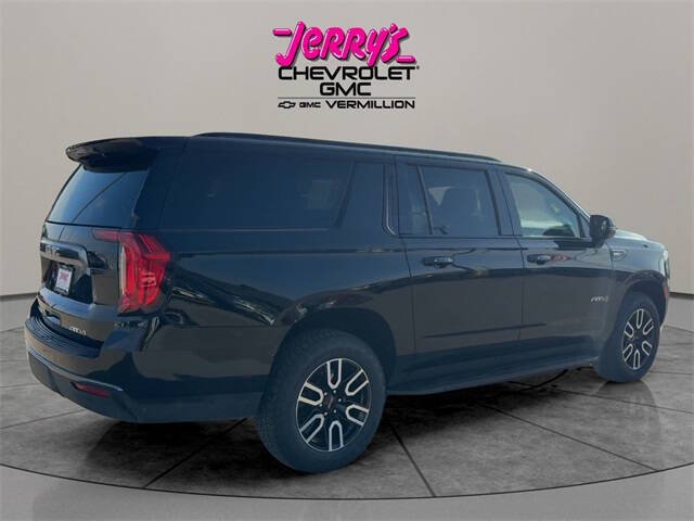 2023 GMC Yukon XL AT4