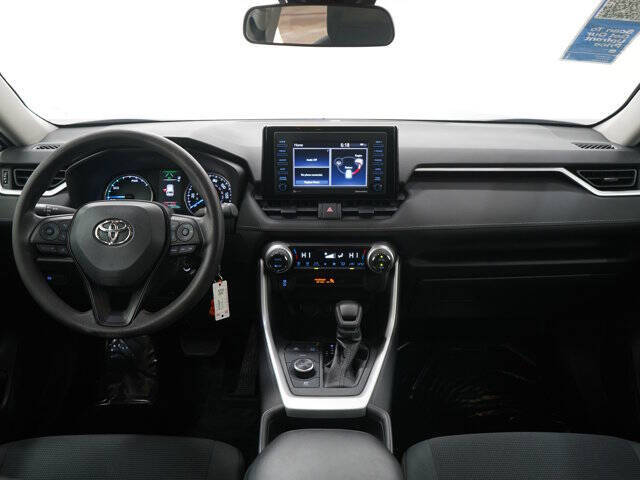 2021 Toyota RAV4 Hybrid LE