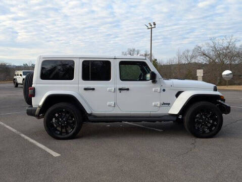 2025 Jeep Wrangler Sahara 4xe