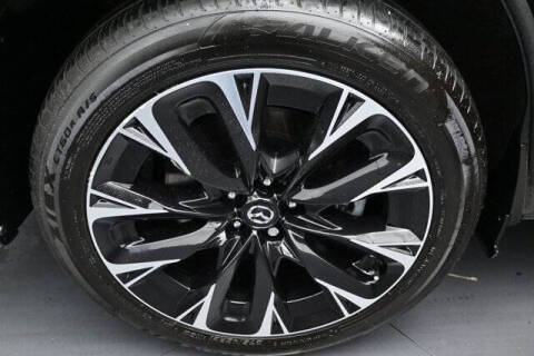 2024 Mazda CX-90 Plug-in Hybrid Premium Plus