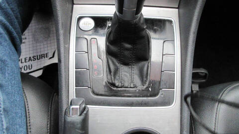 2015 Volkswagen Passat 1.8T SE