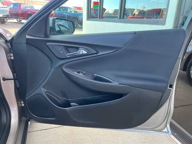 2022 Chevrolet Malibu LT