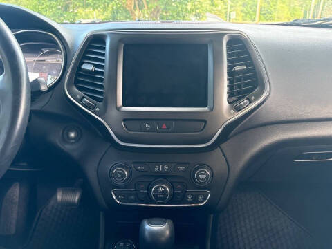 2019 Jeep Cherokee Trailhawk