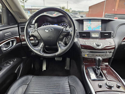2012 Infiniti M37