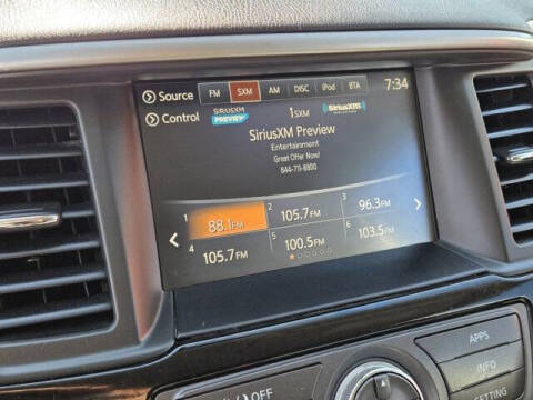 2019 Nissan Pathfinder SV