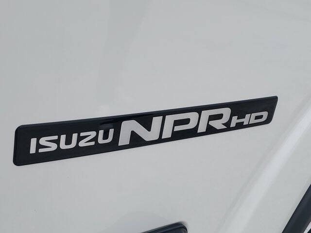 2026 Isuzu NPR