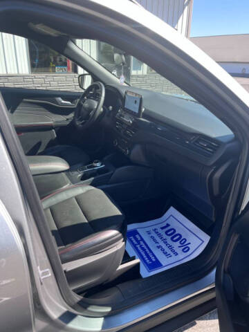 2024 Ford Escape ST-Line