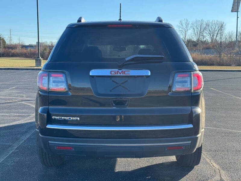 2015 GMC Acadia SLE-2